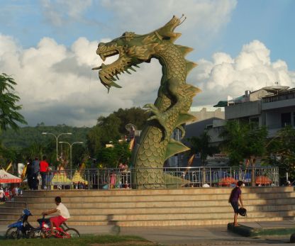 Dragon at the Bau Bau waterfront recreational area