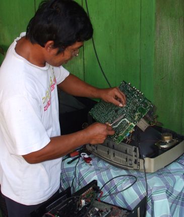 Bicycle computer repair, step 4