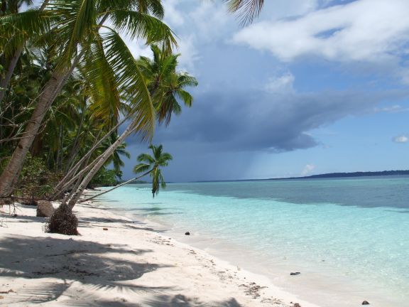 A nice beach on Wangiwangi island